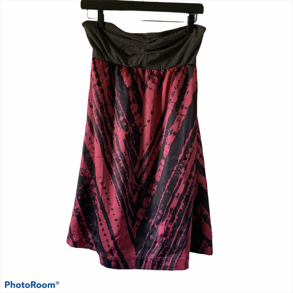 Purple Element Strapless Mini Dress With Pockets